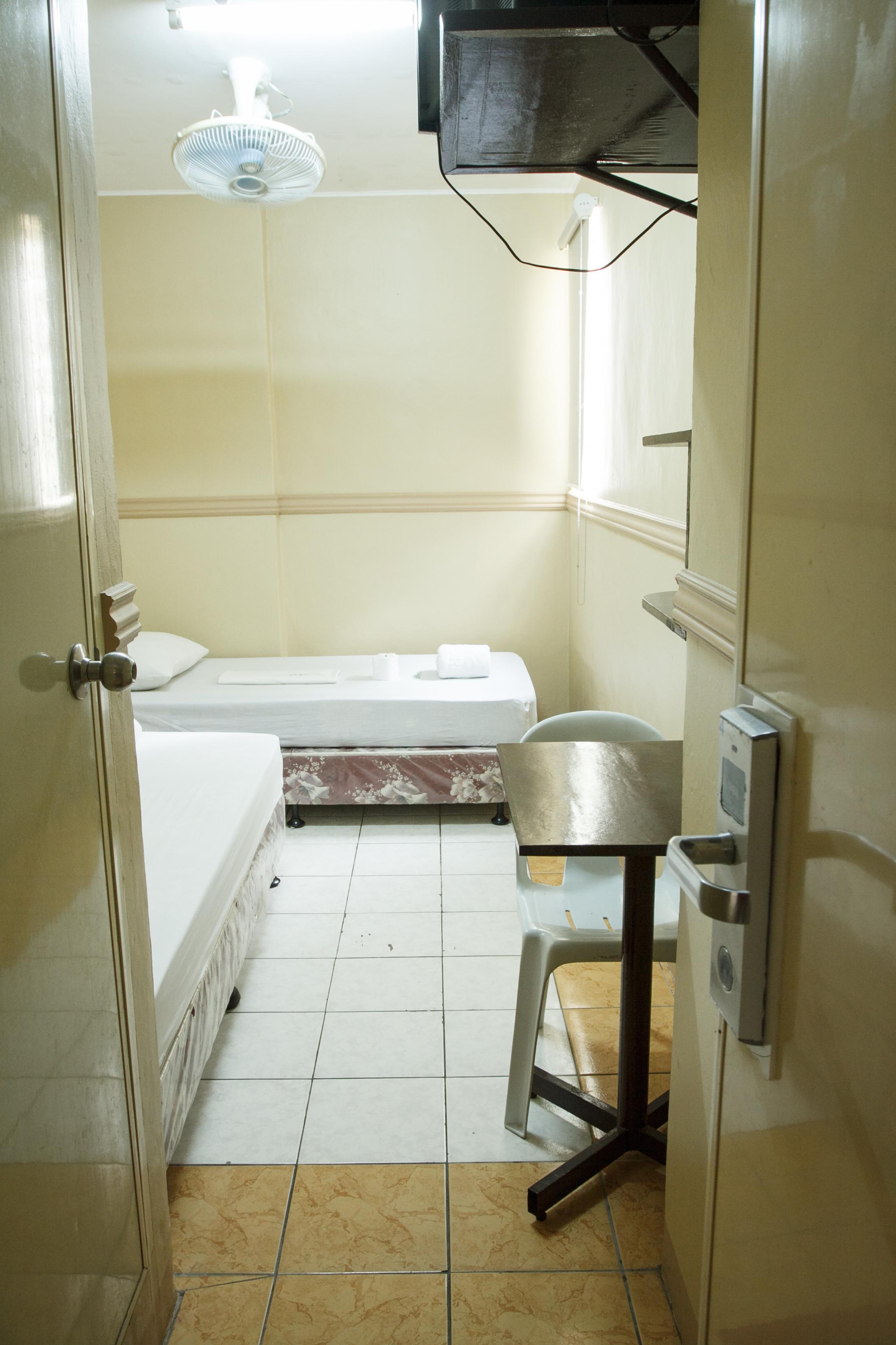 Gv Hotel - Camiguin Mambajao Ngoại thất bức ảnh